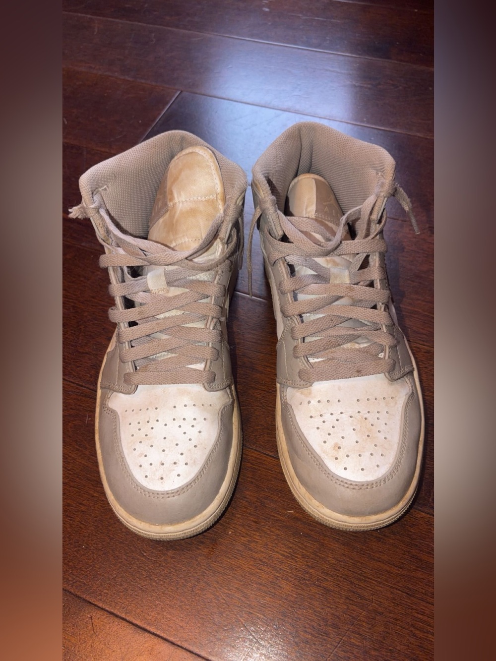 Grey jordan’s